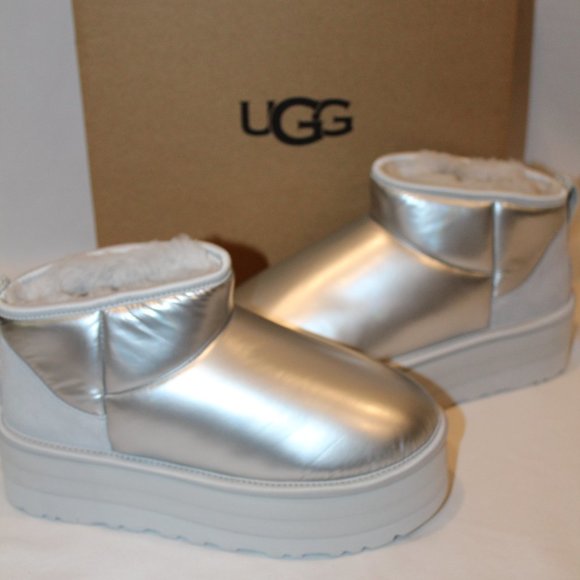 NIB UGG WOMEN'S ULTRA MINI PLATFORM PUFFER SHINY METALLIC SLIVER BOOTS - Picture 1 of 7